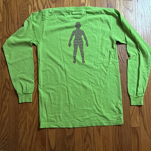 Everybody.World green long sleeve tee ‘S’ eye covered man graphic - Picture 2 of 8